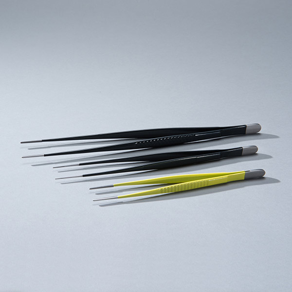 Tweezers from the medical technology with insulation coating.
