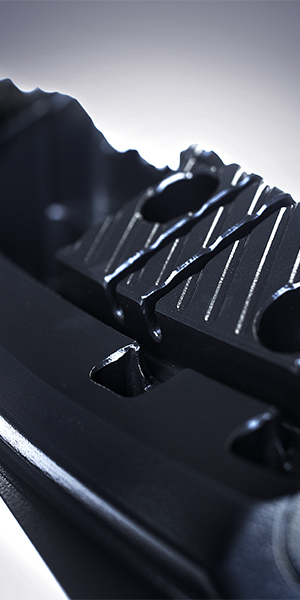 Tyre mould segment with nonstick coating