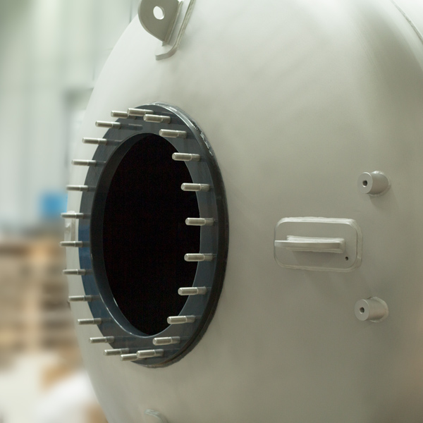 Tank inner coating on ultrapure water tanks for chemical protection with Halar® E-CTFE