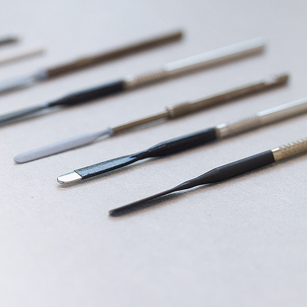 Spateln beschichtet mit Electrobond, reibungsarme Anithaftbeschichtung, gegen Anhaftung von Gewebe, biokompatibel